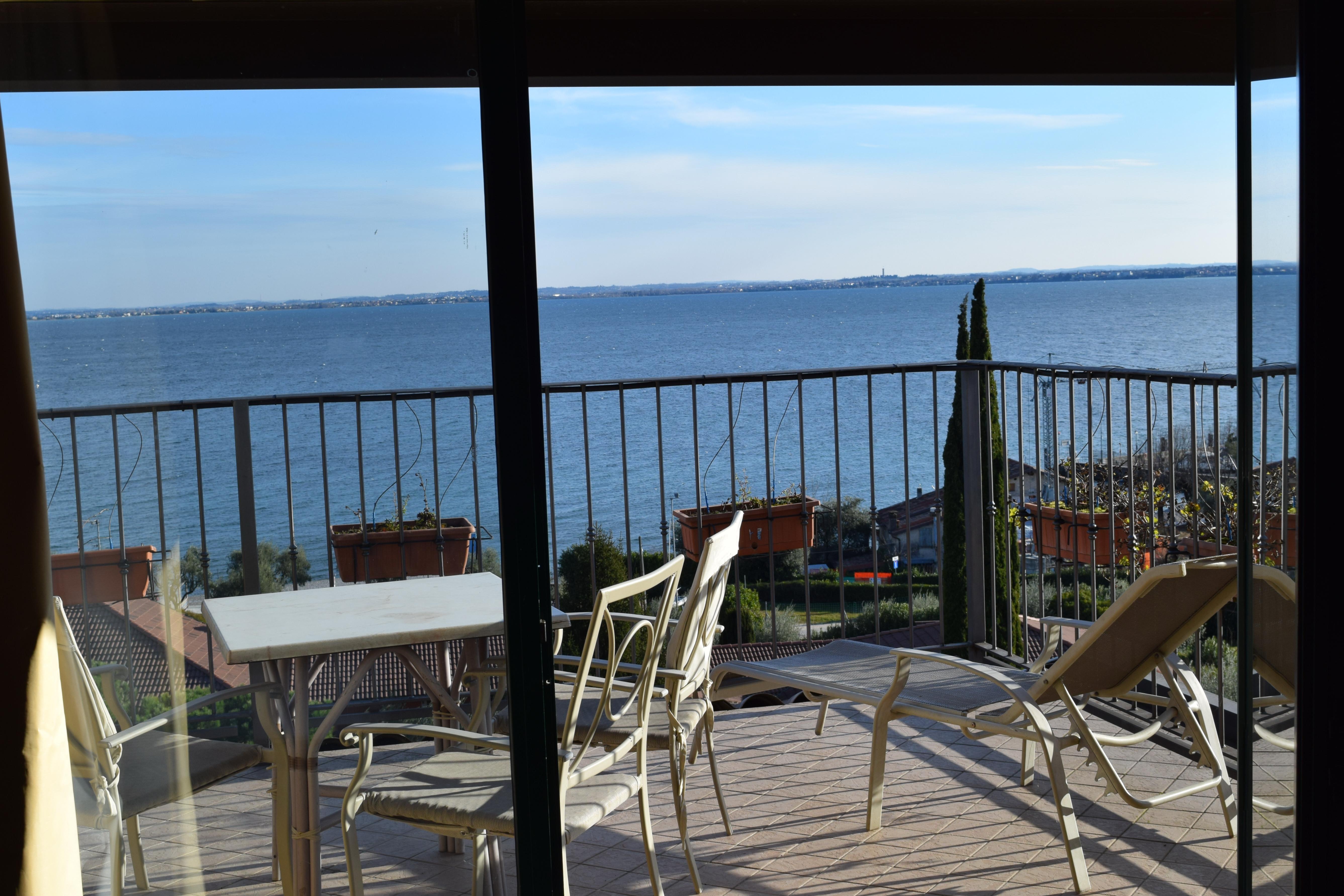 Ahg Riva Del Sole Hotel - Adults Only Moniga del Garda Экстерьер фото