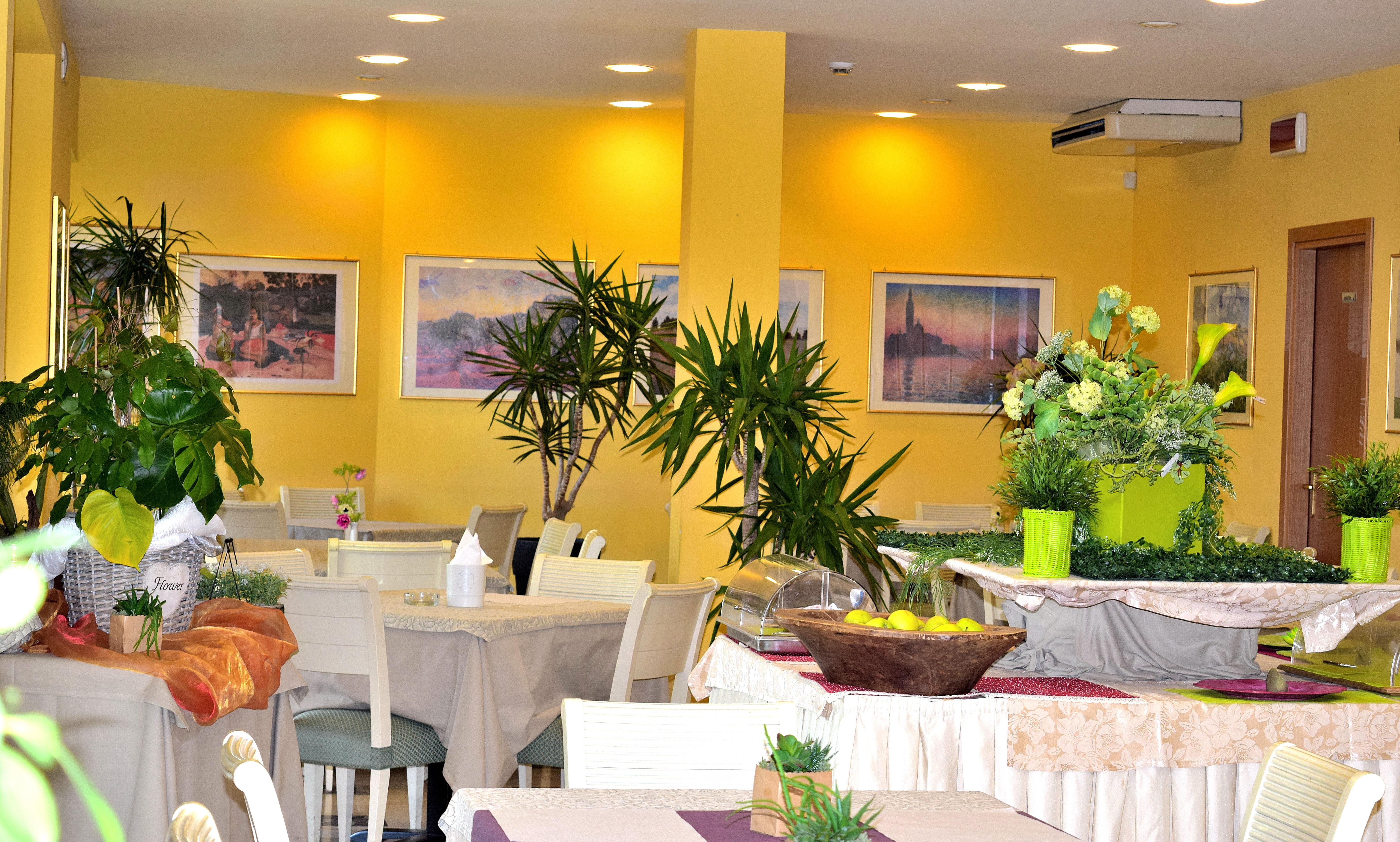 Ahg Riva Del Sole Hotel - Adults Only Moniga del Garda Экстерьер фото