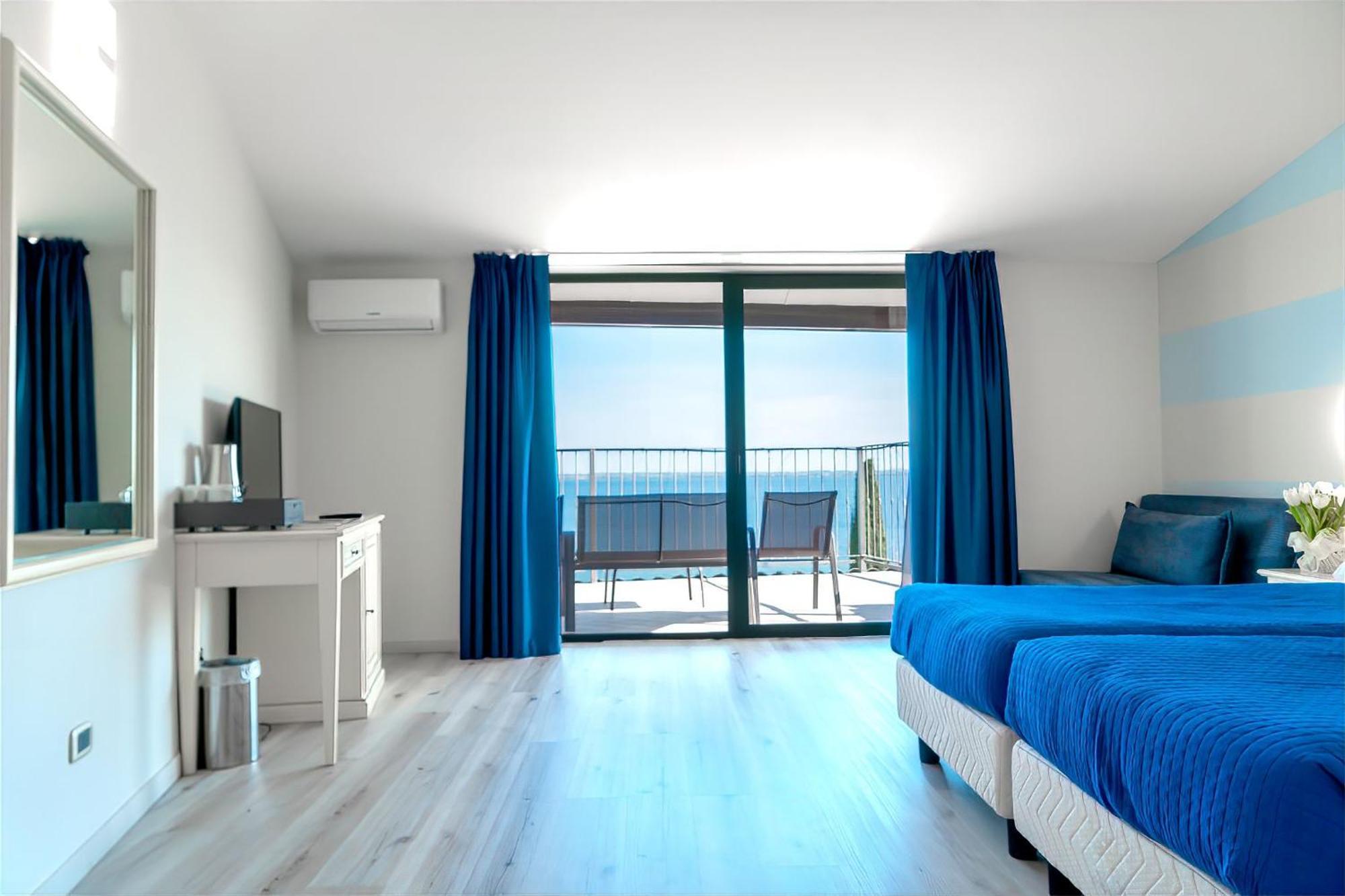 Ahg Riva Del Sole Hotel - Adults Only Moniga del Garda Экстерьер фото