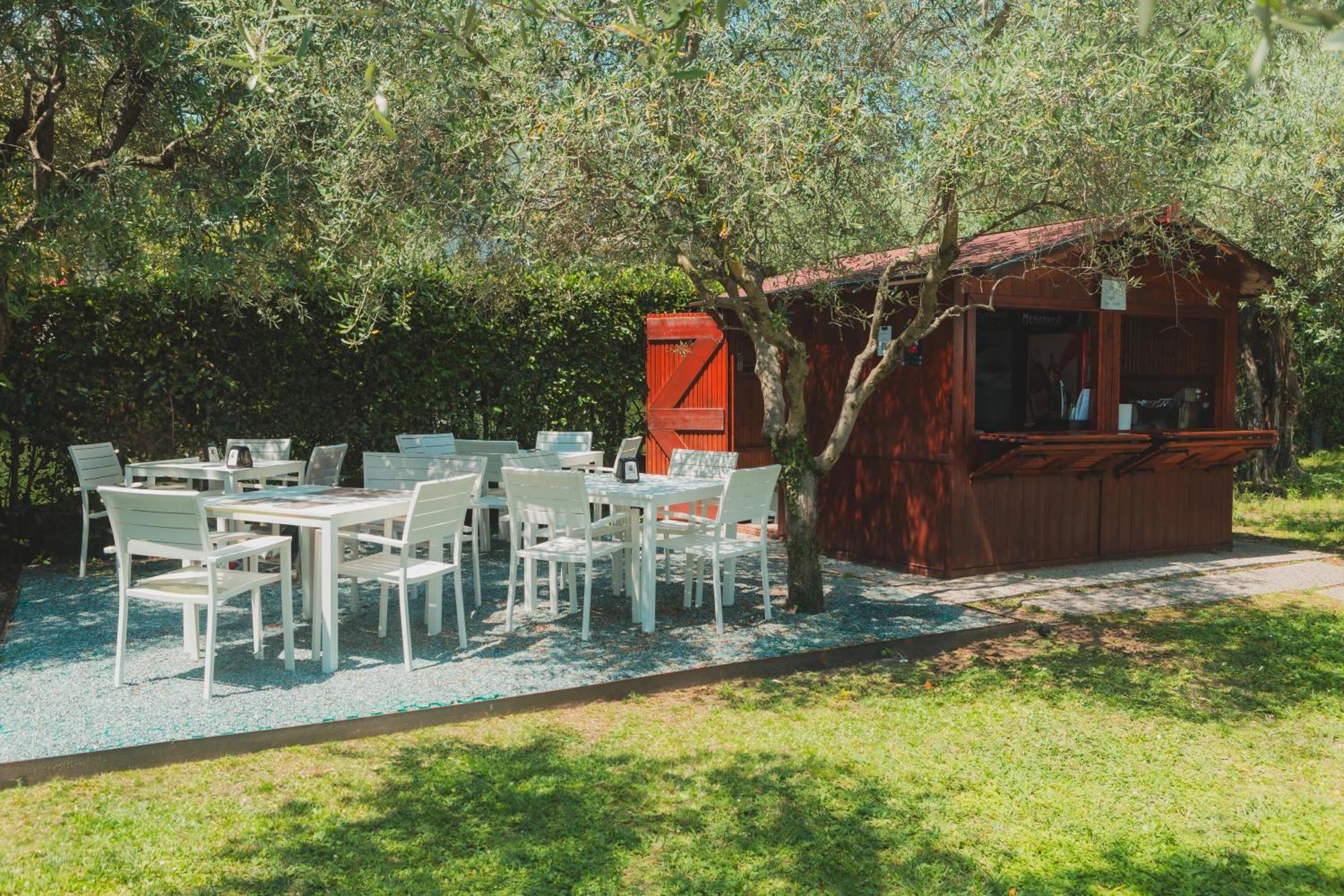 Ahg Riva Del Sole Hotel - Adults Only Moniga del Garda Экстерьер фото
